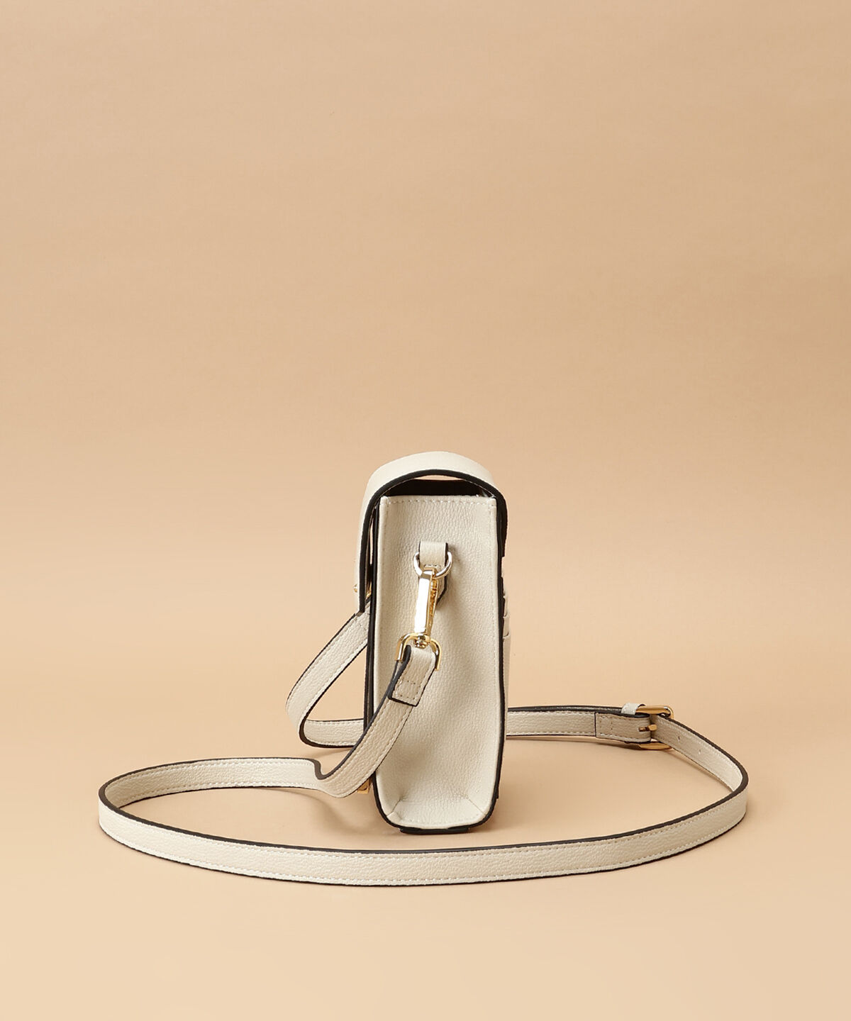 Samantha Thavasa「カードスロット付きシンプルスマホショルダー」|ショルダー・メッセンジャー|