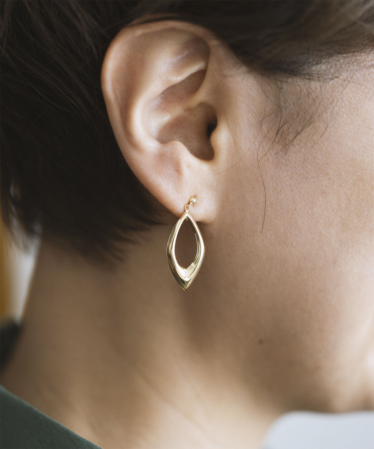 newme by Samantha Thavasa「K10 YG メタルピアス」|ピアス|