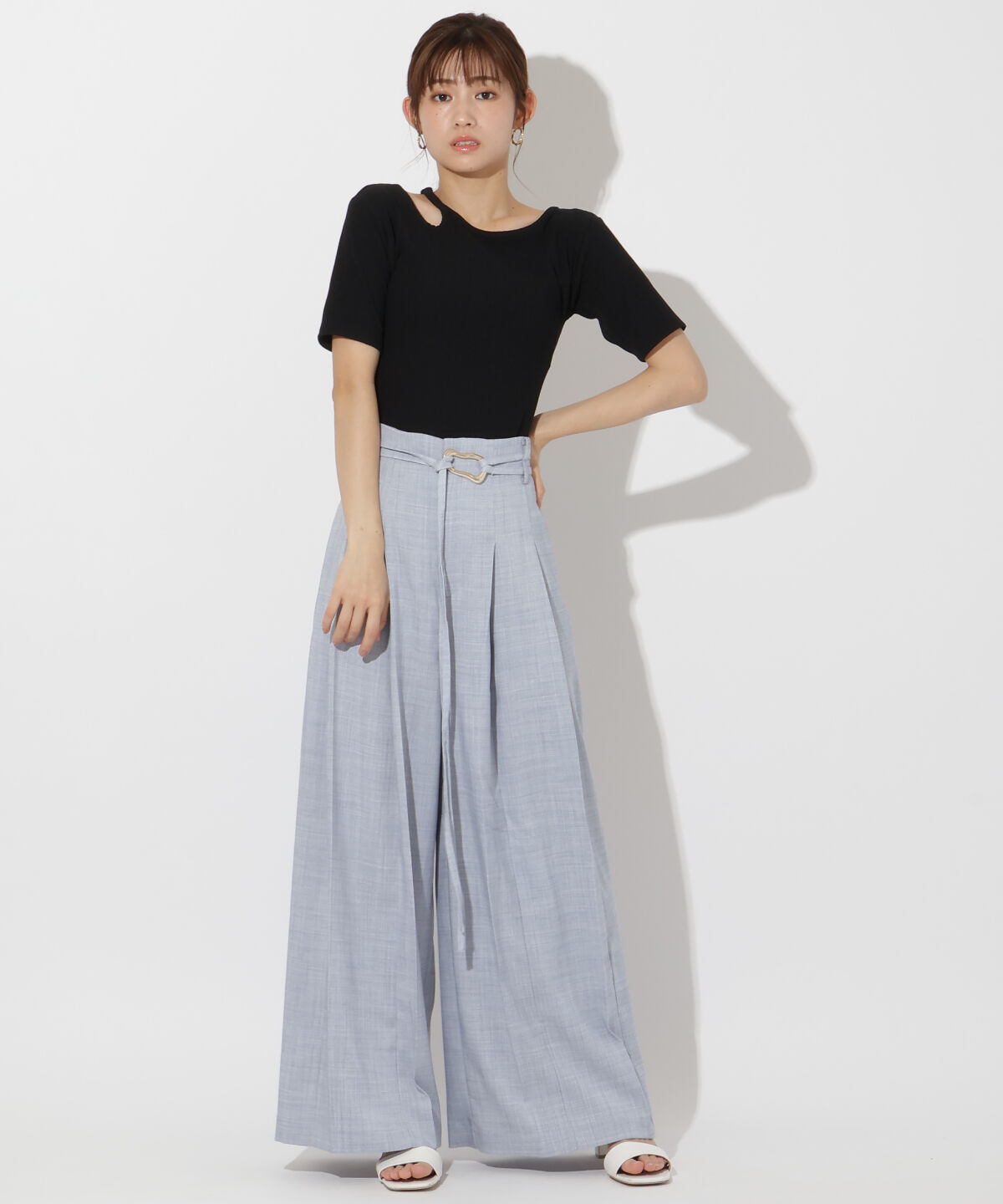 アンドクチュール「麻調プリーツワイドパンツ」|その他|