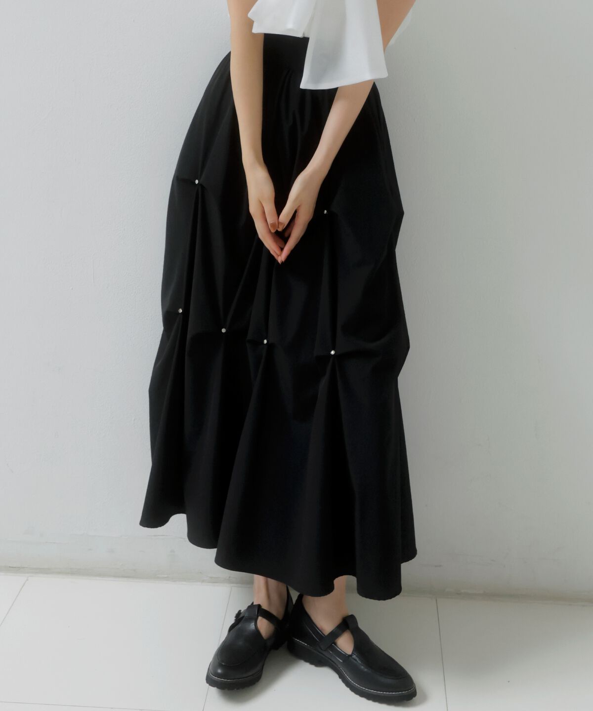 アンドクチュール「ビジューバルーンティアードスカート」|フレア|