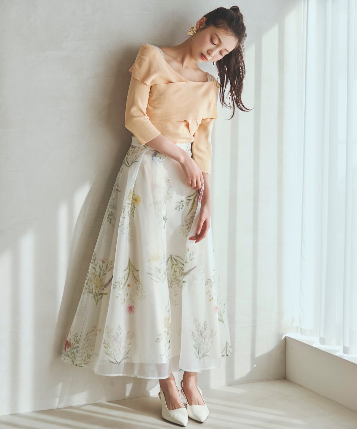 アンドクチュール「フラワーオーガンジーフレアスカート」|フレア|クリーム