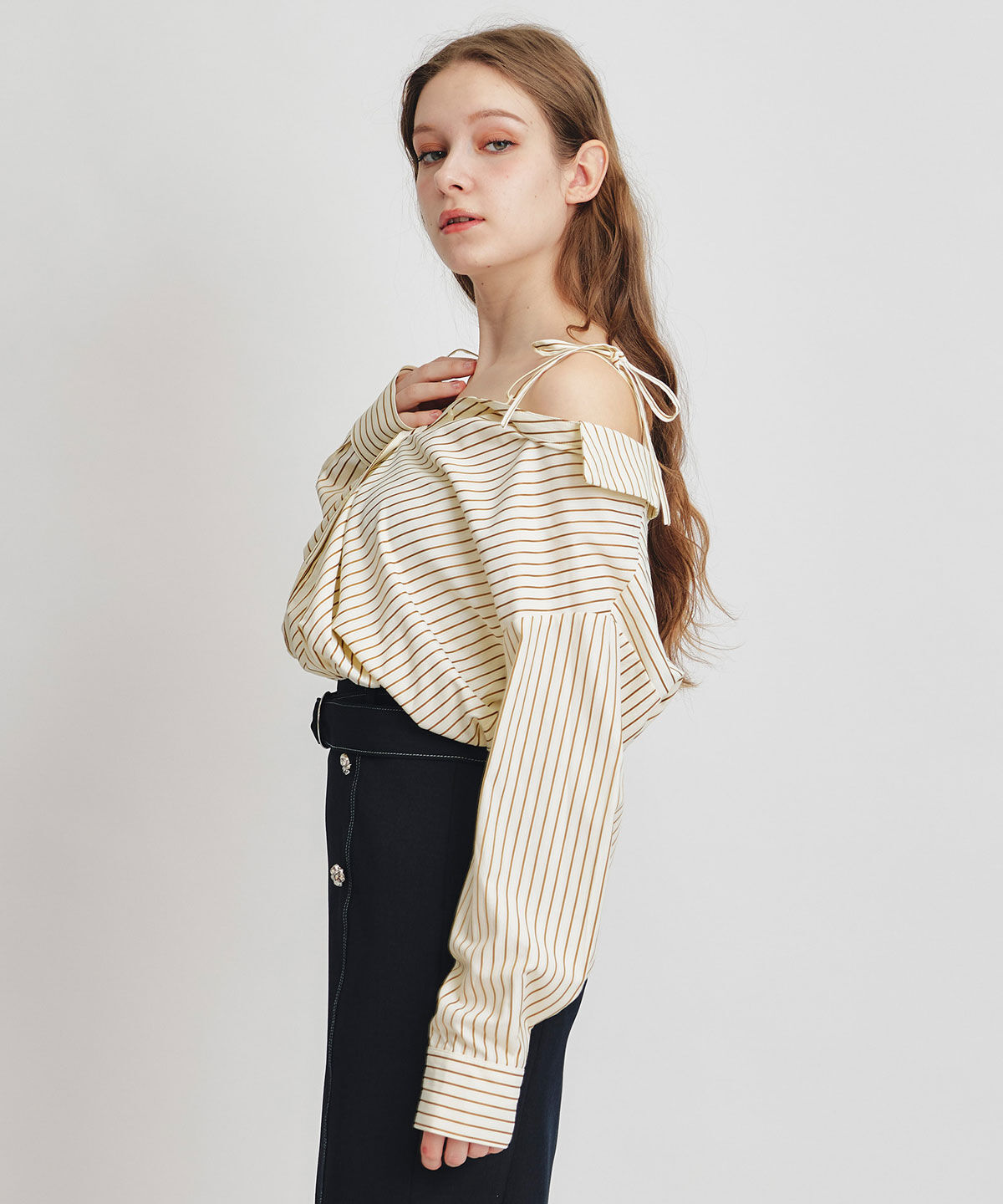 REDYAZEL「ベアレイヤードストライプバルーンオフショルブラウス」|シャツ・ブラウス|