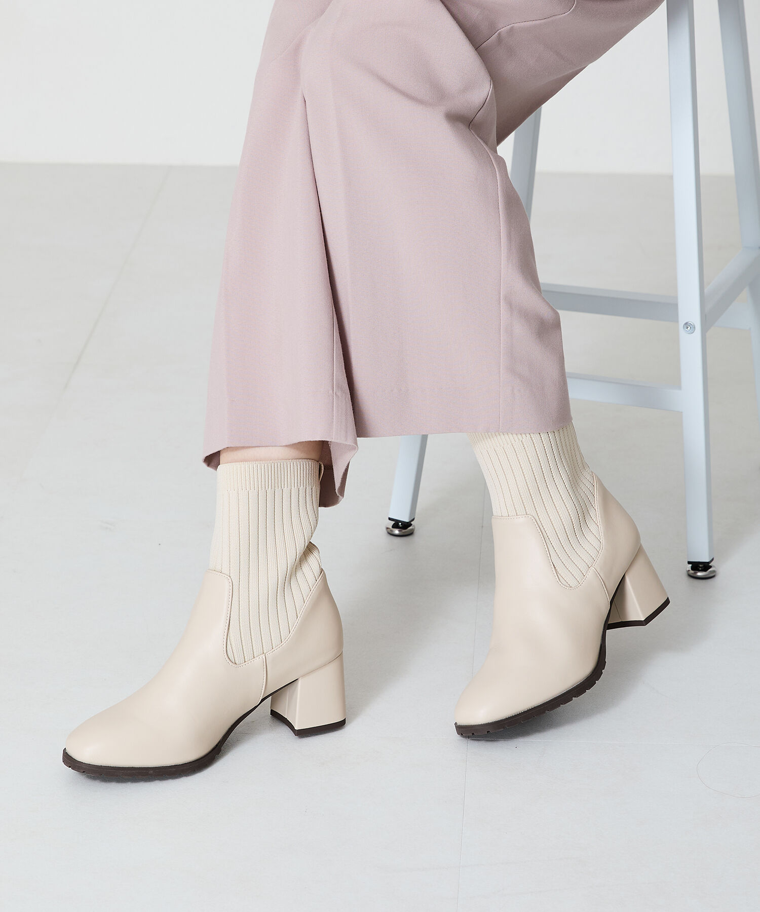 ORiental TRaffic「【 美脚 】スクエアトゥ ニット ヒール ブーツ /31403  足首柔らか ヒール6cm」|ショートブーツ|