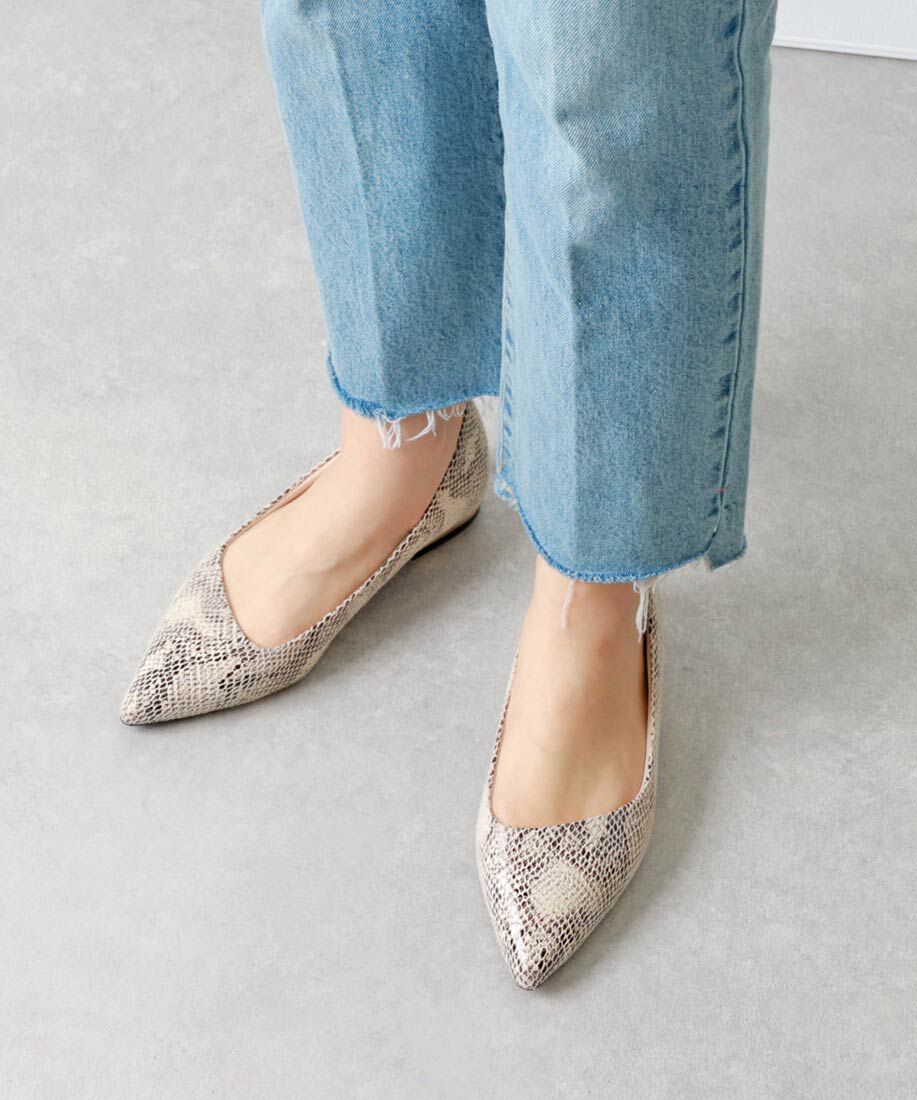  「ポインテッドトゥローヒールパンプス」|パンプス|