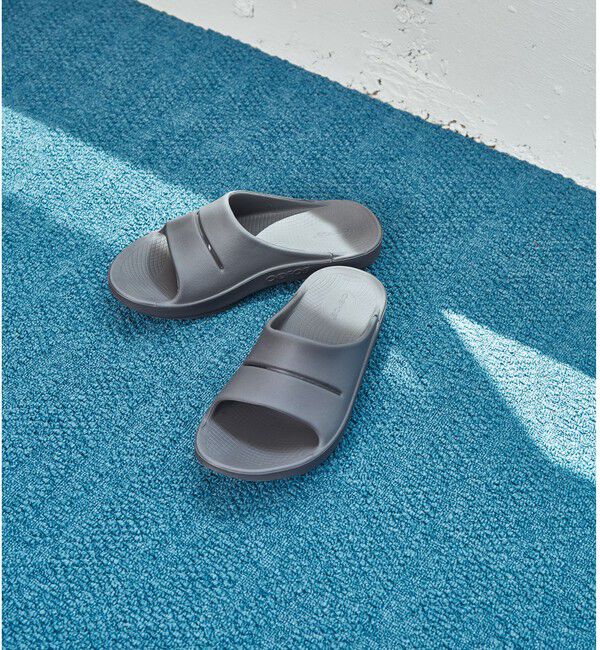UNITED ARROWS green label relaxing「＜OOFOS＞OOAHH サンダル」|サンダル|DK.GRAY