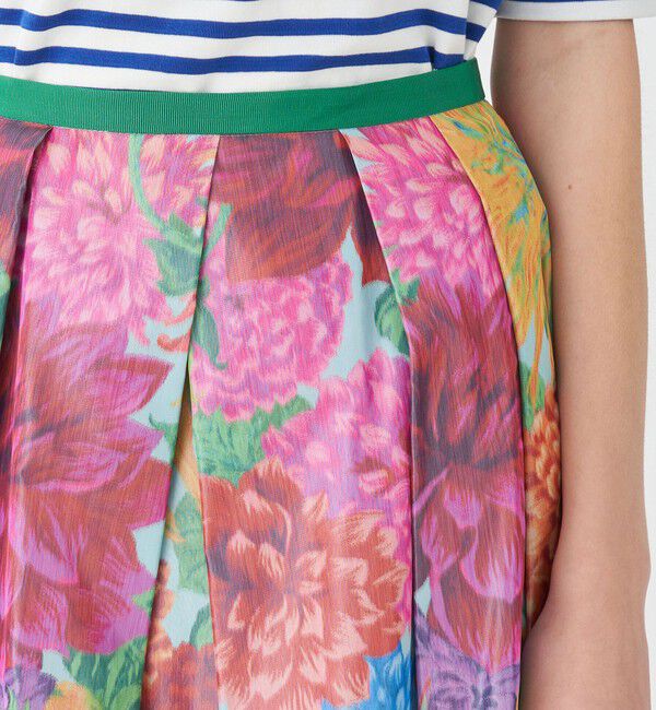 TOMORROWLAND collection「エスティバルフラワー タックスイングスカート」|フレア|