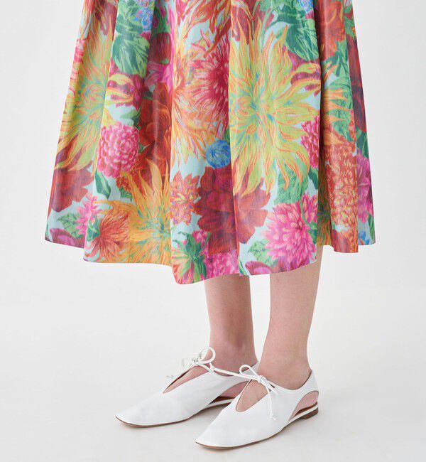 TOMORROWLAND collection「エスティバルフラワー タックスイングスカート」|フレア|