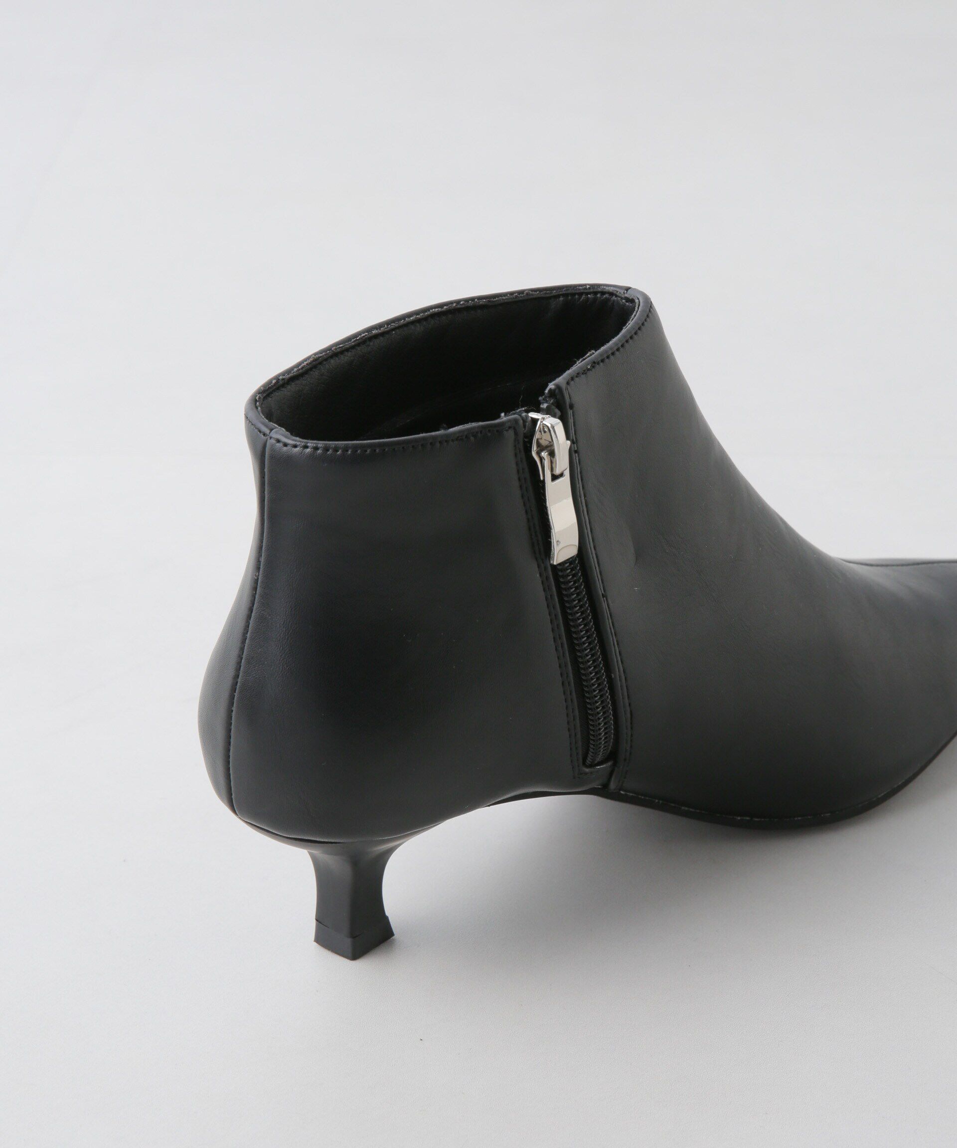 nano･universe「ポインテッドショートブーツ」|ショートブーツ|