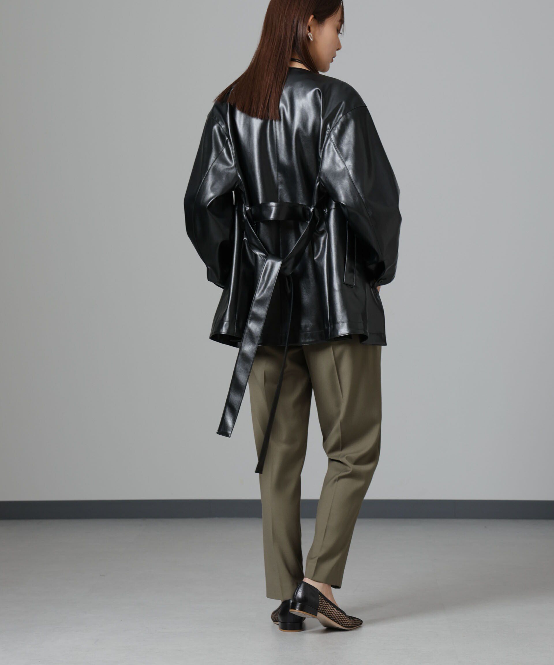 nano･universe「ウラキモウ ピンタックイージーテーパードパンツ」|チノ|