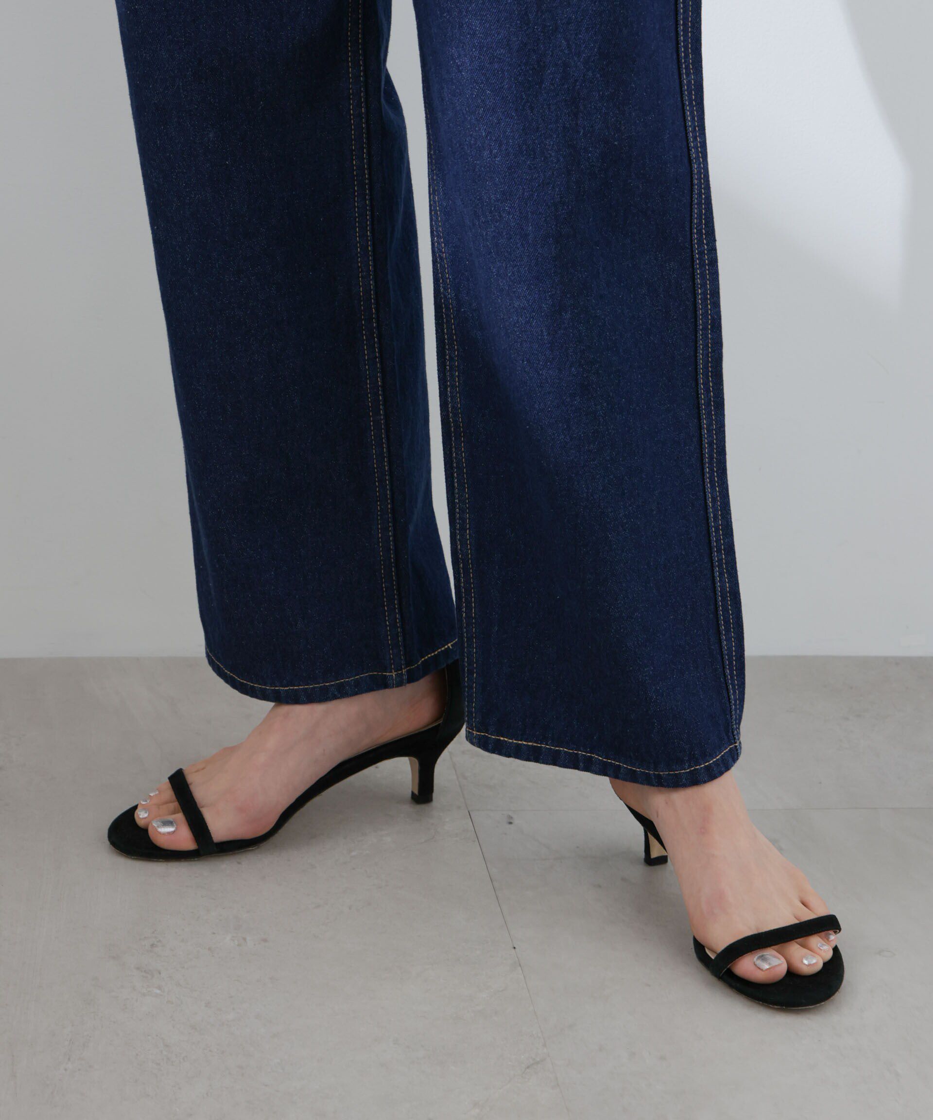 nano･universe「テーパードストレートデニムパンツ（セットアップ可）」|チノ|