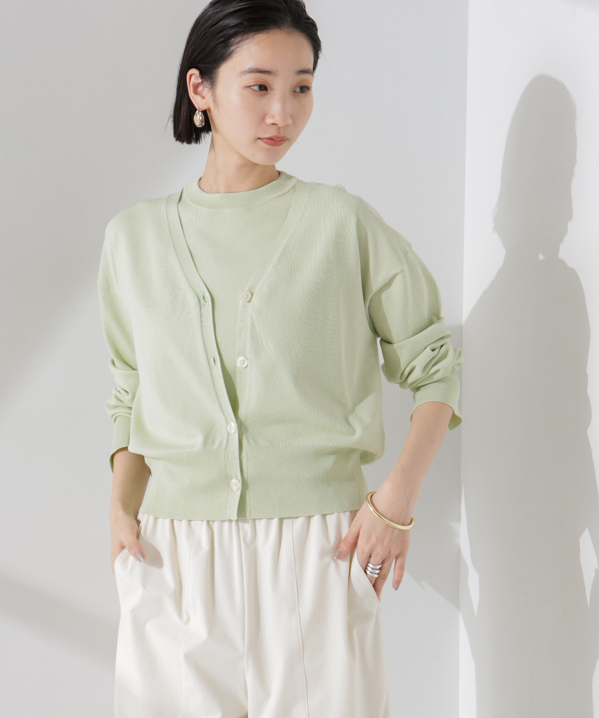 nano･universe「洗濯機洗い可UVカット接触冷感justVネックカーディガン」|ニット・セーター|