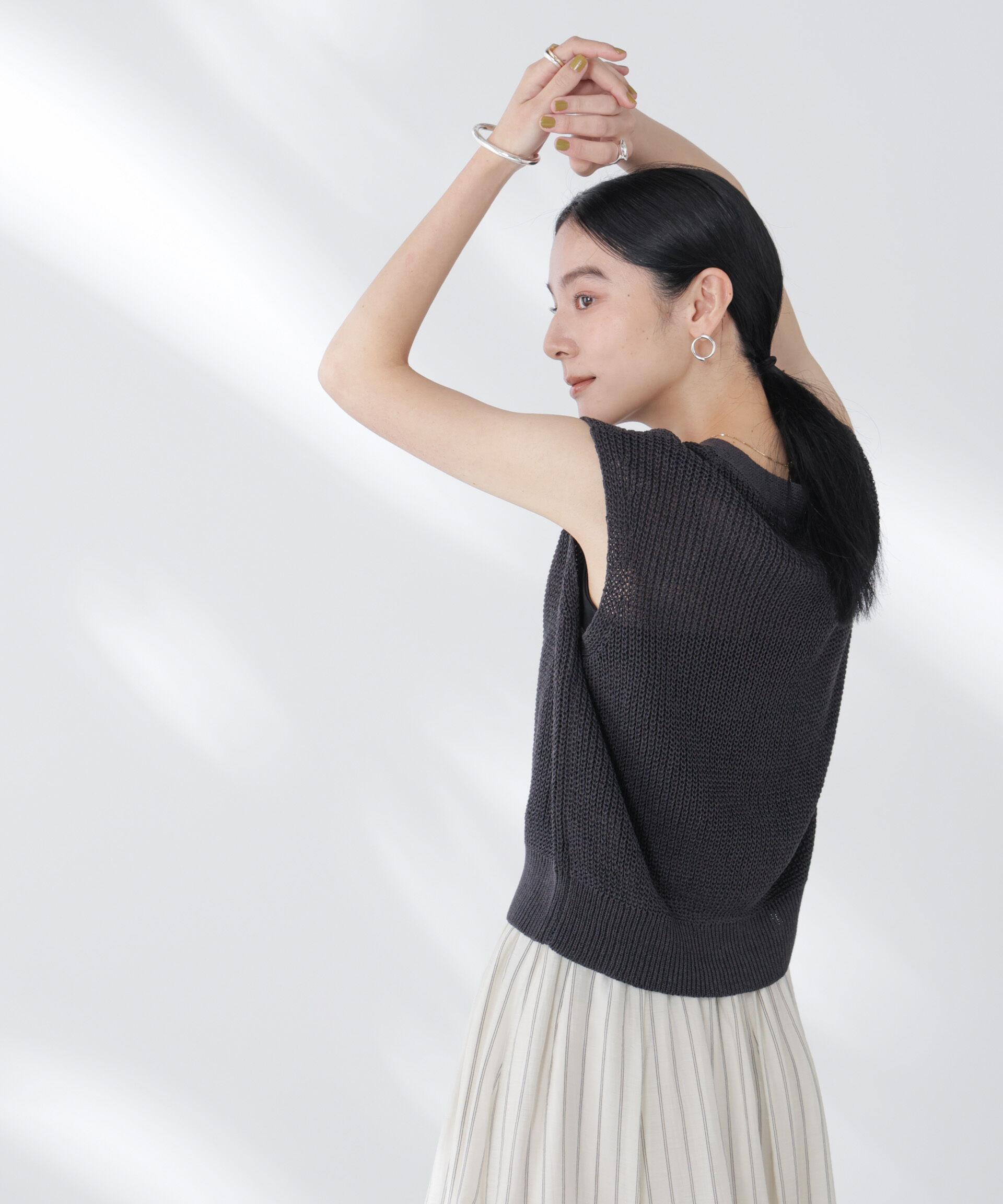 nano･universe「ペーパーヤーン畦ニットベスト」|ニット・セーター|