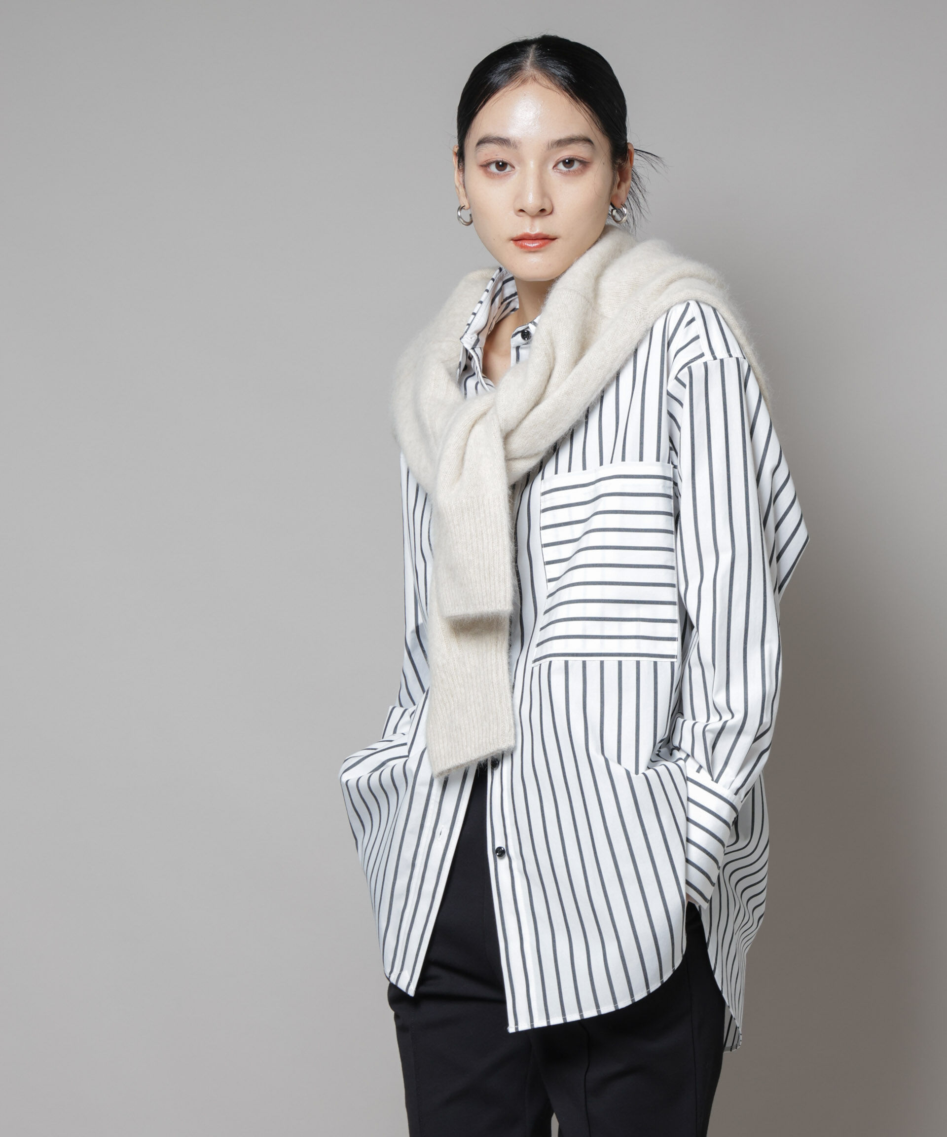 nano･universe「バッククロスオーバーシャツ」|シャツ・ブラウス|