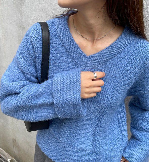 fredy emue「ブークレニットVネックプルオーバー」|ニット・セーター|