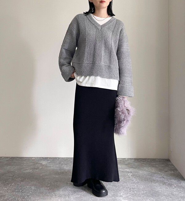 fredy emue「ブークレニットVネックプルオーバー」|ニット・セーター|