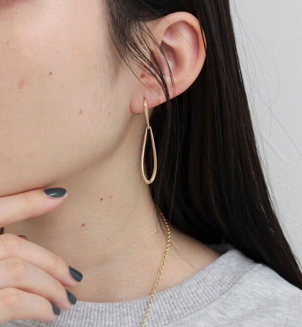 fredy emue「ドロップフレームフックピアス」|ピアス|