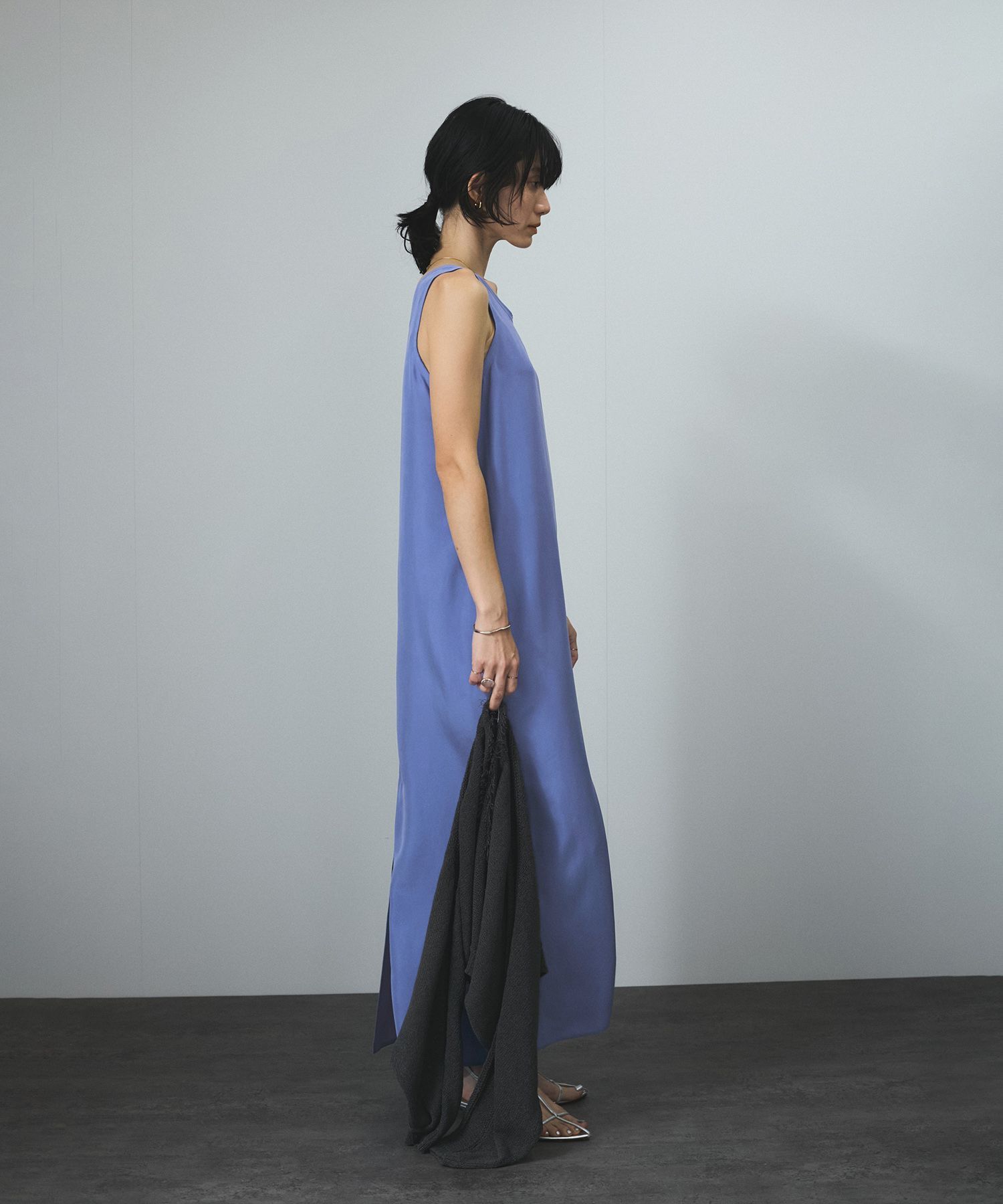 SALON adam et rope'「[25SS]GENTLE SILKノースリーブワンピース【セットアップ対応】」|ワンピース|