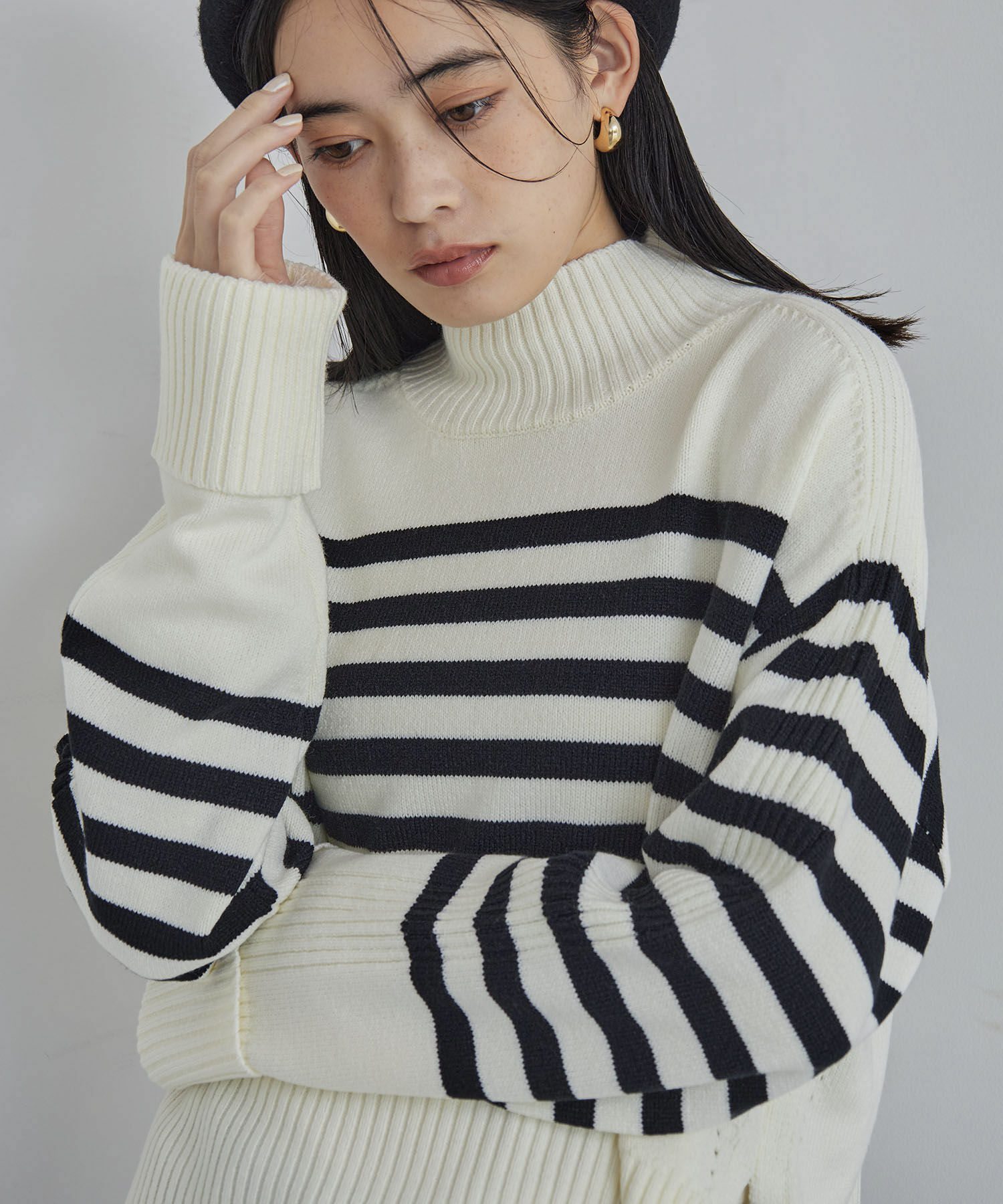 VIS「【アンチピリング/洗える】サイドスリットニットプルオーバー【WEB限定カラー】」|ニット・セーター|