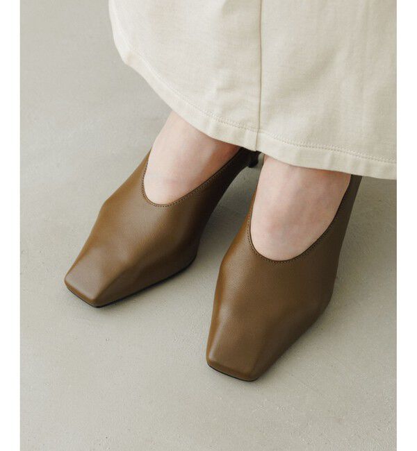 ADAM ET ROPE'「【EMOELLE】スクエアレザーパンプス」|パンプス|