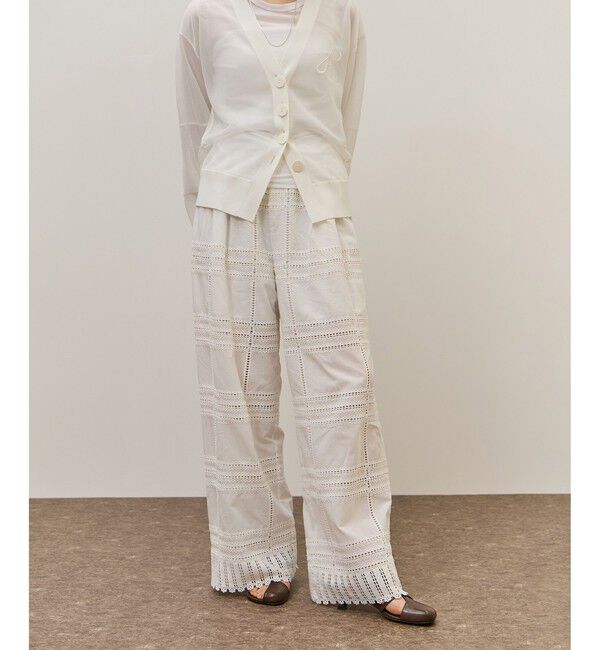 ADAM ET ROPE'「【一部WEB限定カラー】エンブロイダリーイージーパンツ」|チノ|