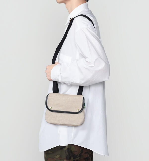 Brady「Brady | AVON MINI LINEN UNISEX」|ショルダー・メッセンジャー|
