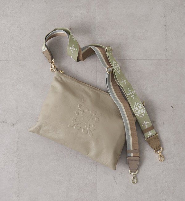  「エンボスモノグラムショルダーバッグ」|ショルダー・メッセンジャー|