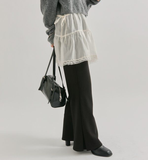  「細身フレアパンツ」|チノ|