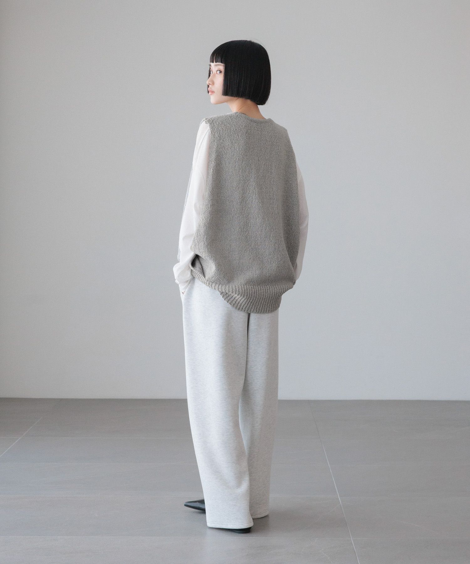 LOWRYS FARM「カットイージーコクーンパンツ」|チノ|