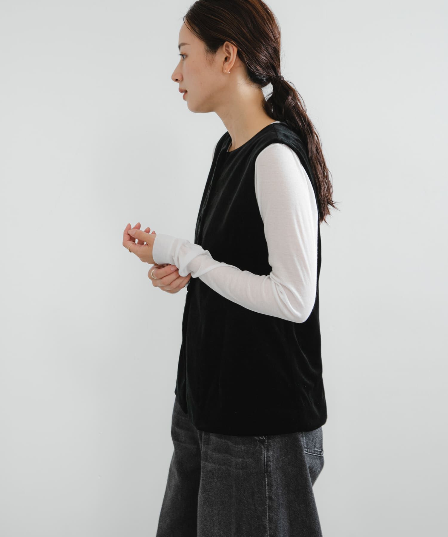 URBAN RESEARCH「ベロアジレ」|ベスト・ジレ|