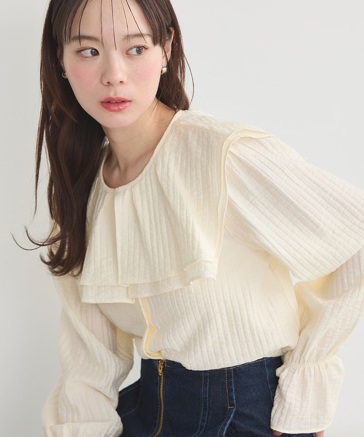 earth music&ecology「2WAYスクエアラッフルカラーブラウス」|シャツ・ブラウス|