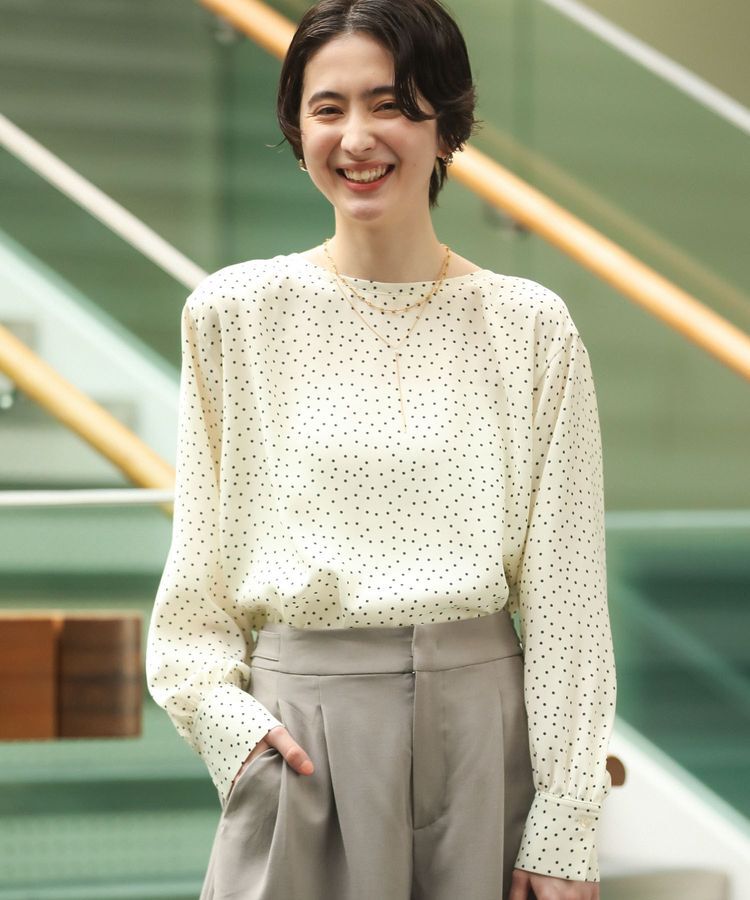 Green Parks「ドットイージーケアバックスリットブラウス」|シャツ・ブラウス|Dot
