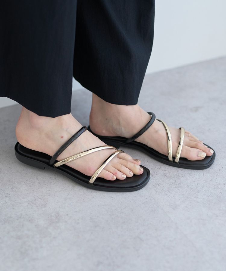 YECCA VECCA「【NICOLAS LAINAS】3ストラップサンダル」|サンダル|