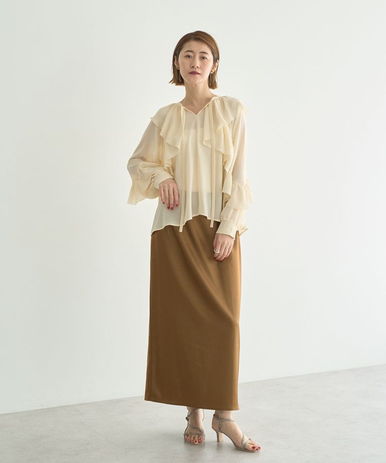 YECCA VECCA「シャイニーロングスカート」|タイト|