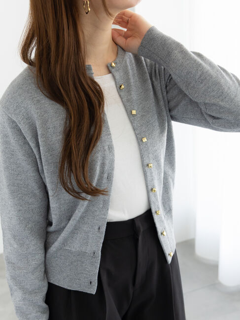 Te chichi「メタルスクエア釦クルーネックカーディガン」|カーディガン|シルバー