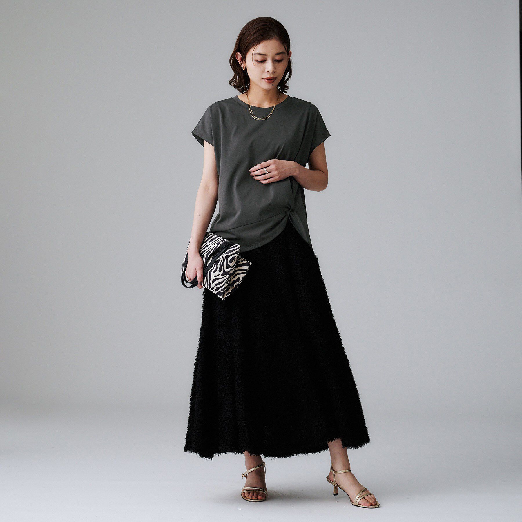 UNTITLED「【洗える/Tシャツ】ツイストプルオーバー」|Tシャツ・カットソー|