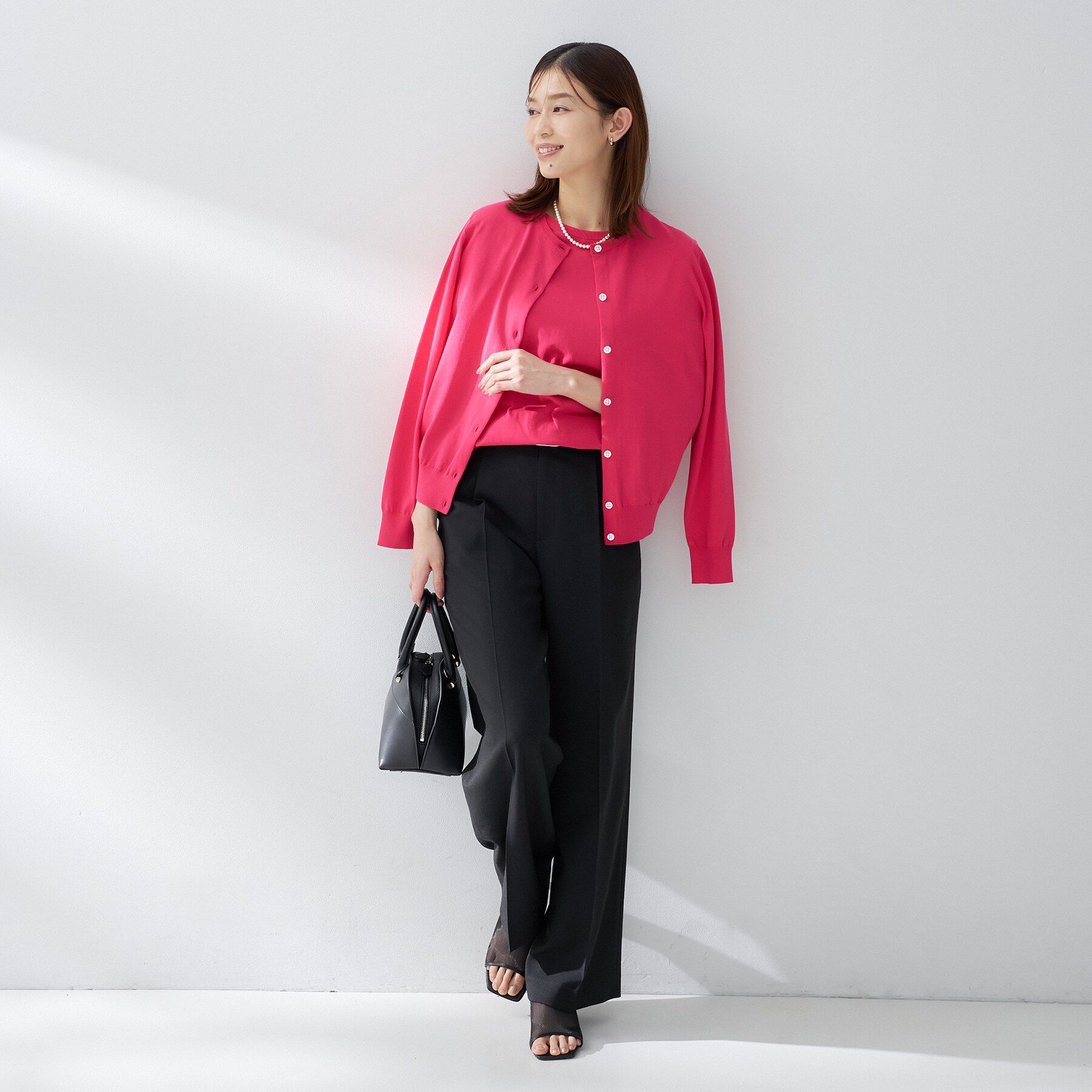 UNTITLED「コットンクルーネックカーディガン」|カーディガン|