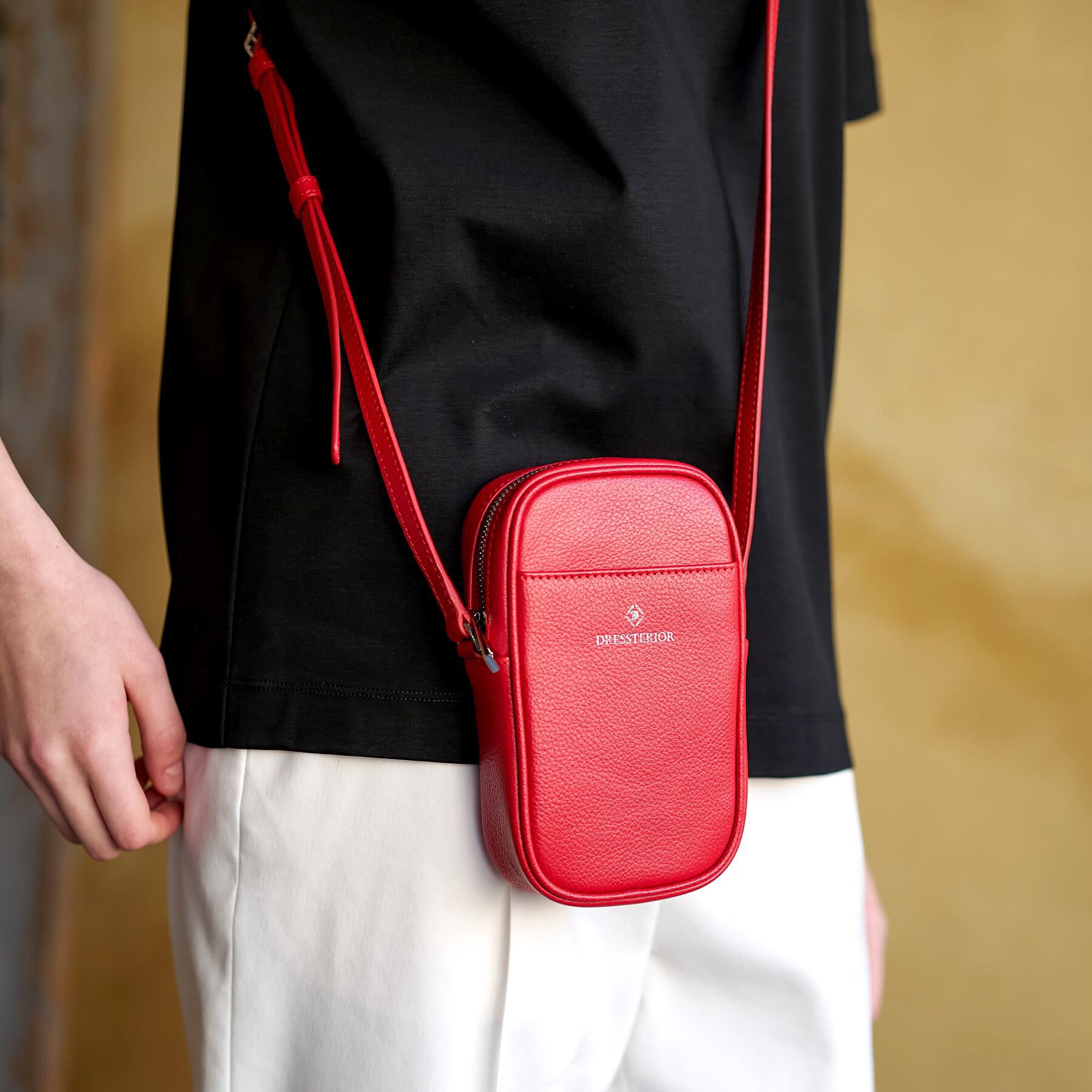 DRESSTERIOR「ピストルラビットプリント ショルダーポーチ」|ショルダー・メッセンジャー|