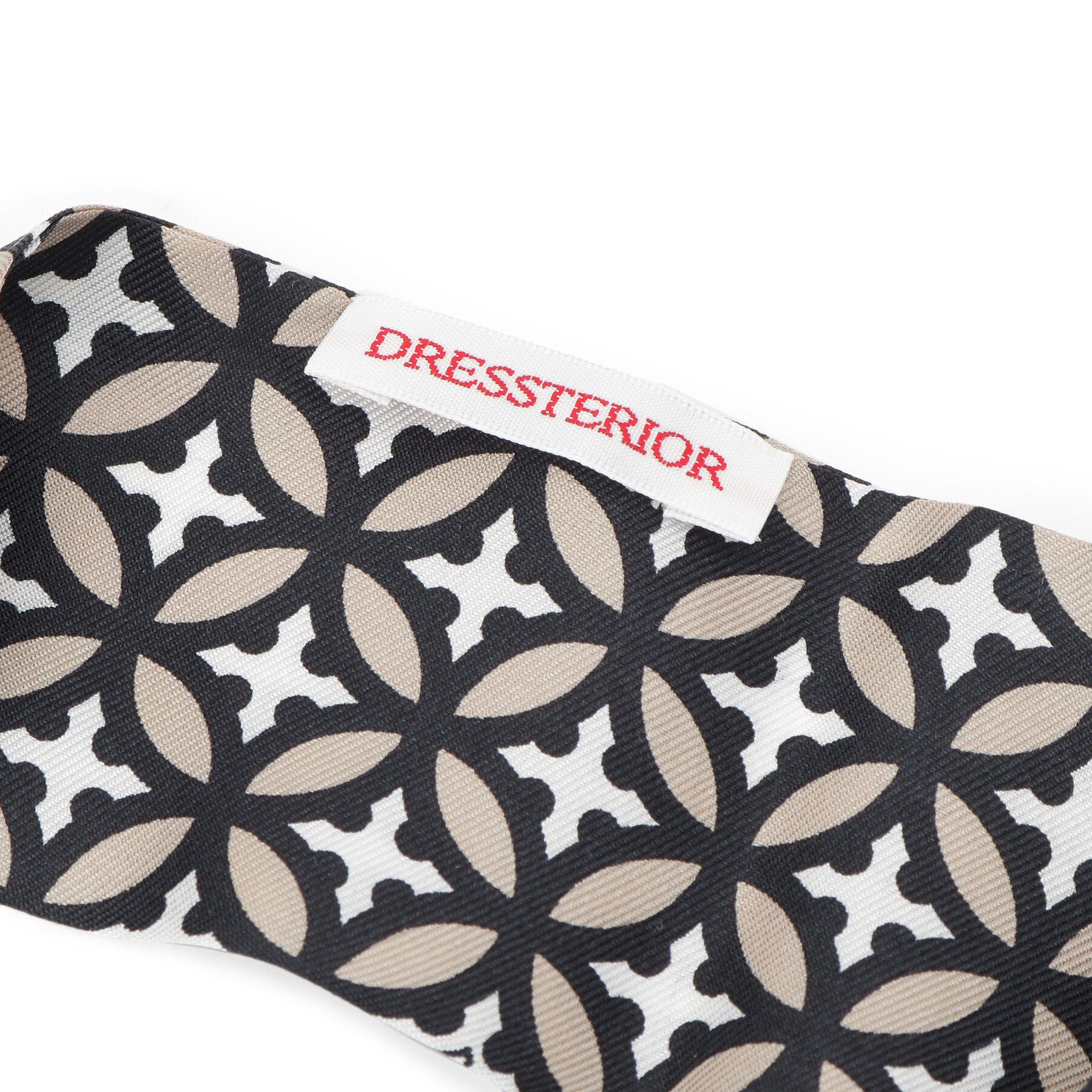 DRESSTERIOR「【otonaMUSE5月号掲載】オーバーラップサークルツイリースカーフ」|バンダナ・スカーフ|