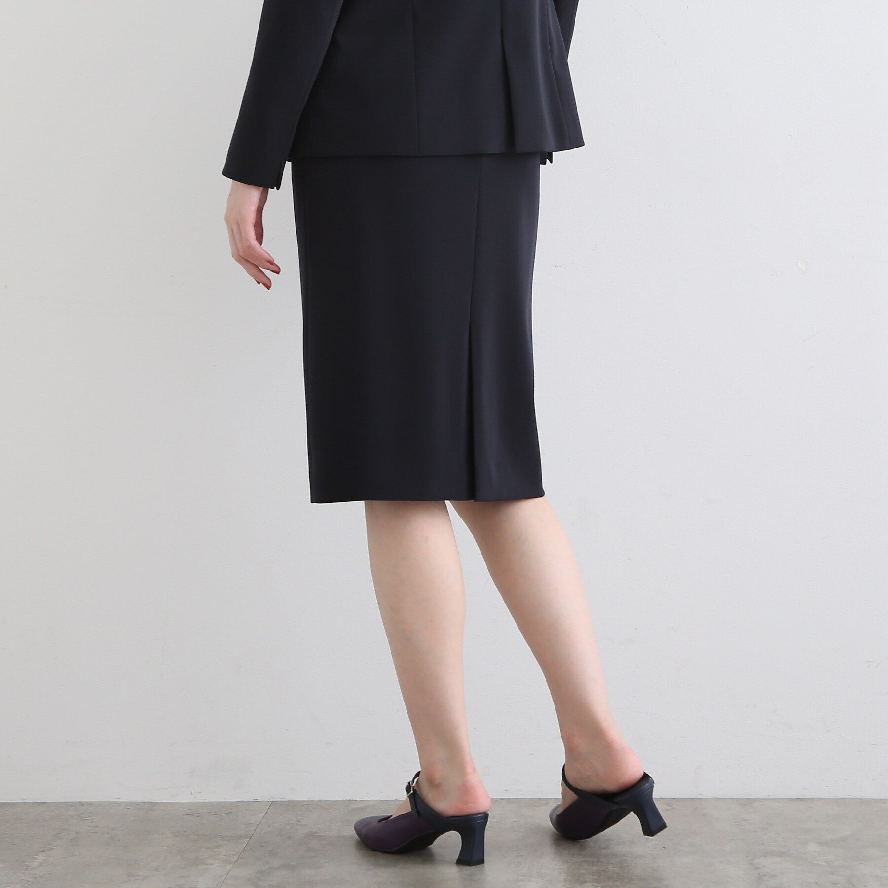 INDIVI「【洗える/UVケア/エコ/日本製】ストレッチ ストレートスカート」|スーツ|