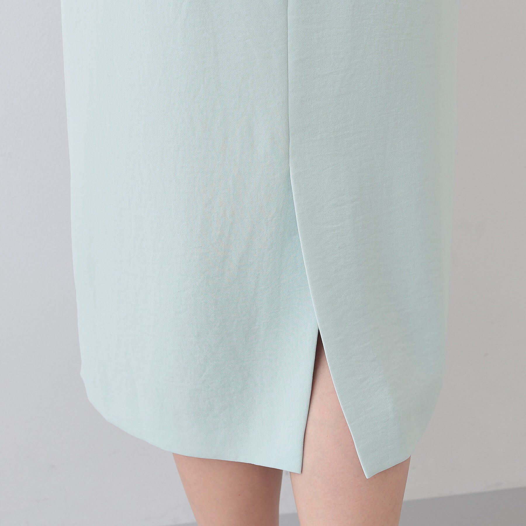 INDIVI「【着る日傘/遮熱/UVケア】ベルト付ストレートラインスカート」|スカート|