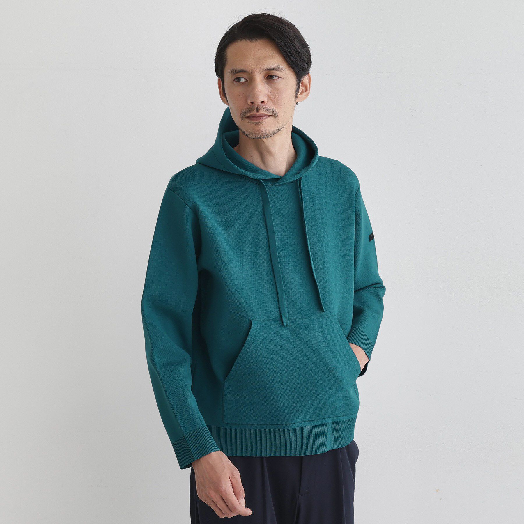 TAKEO KIKUCHI「スポンディッシュ プルオーバー ニットパーカ」|ニット・セーター|