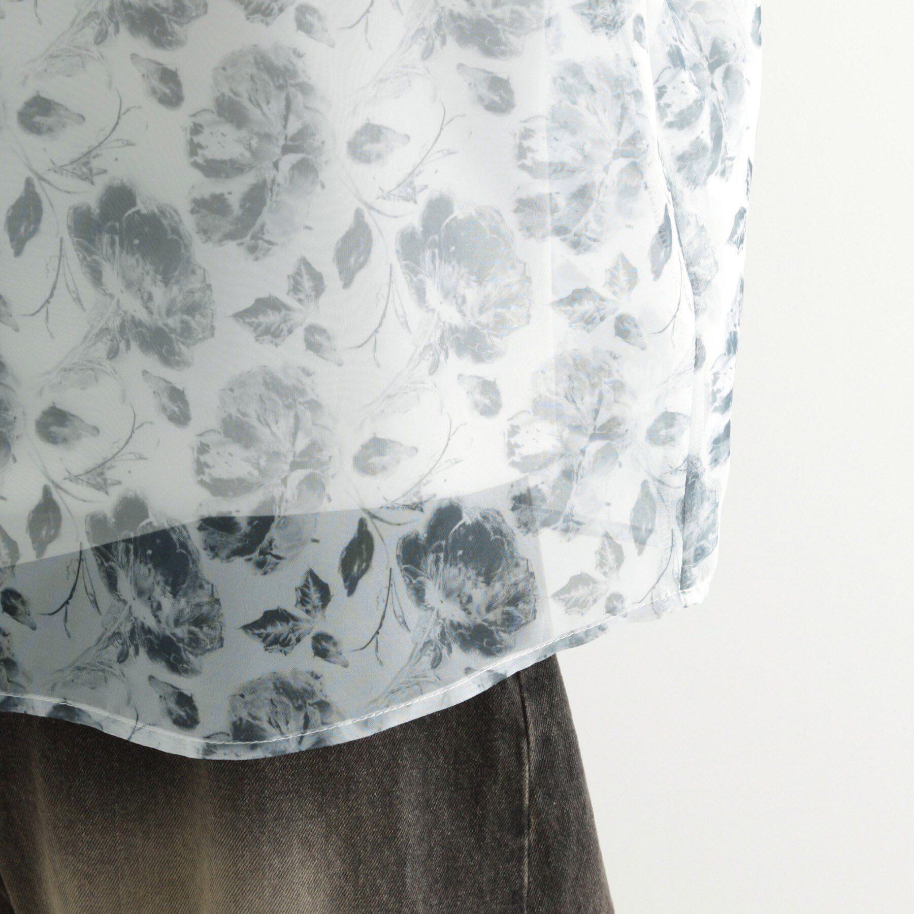 tk.TAKEO KIKUCHI「シアーフラワーシャツ」|シャツ・ブラウス|