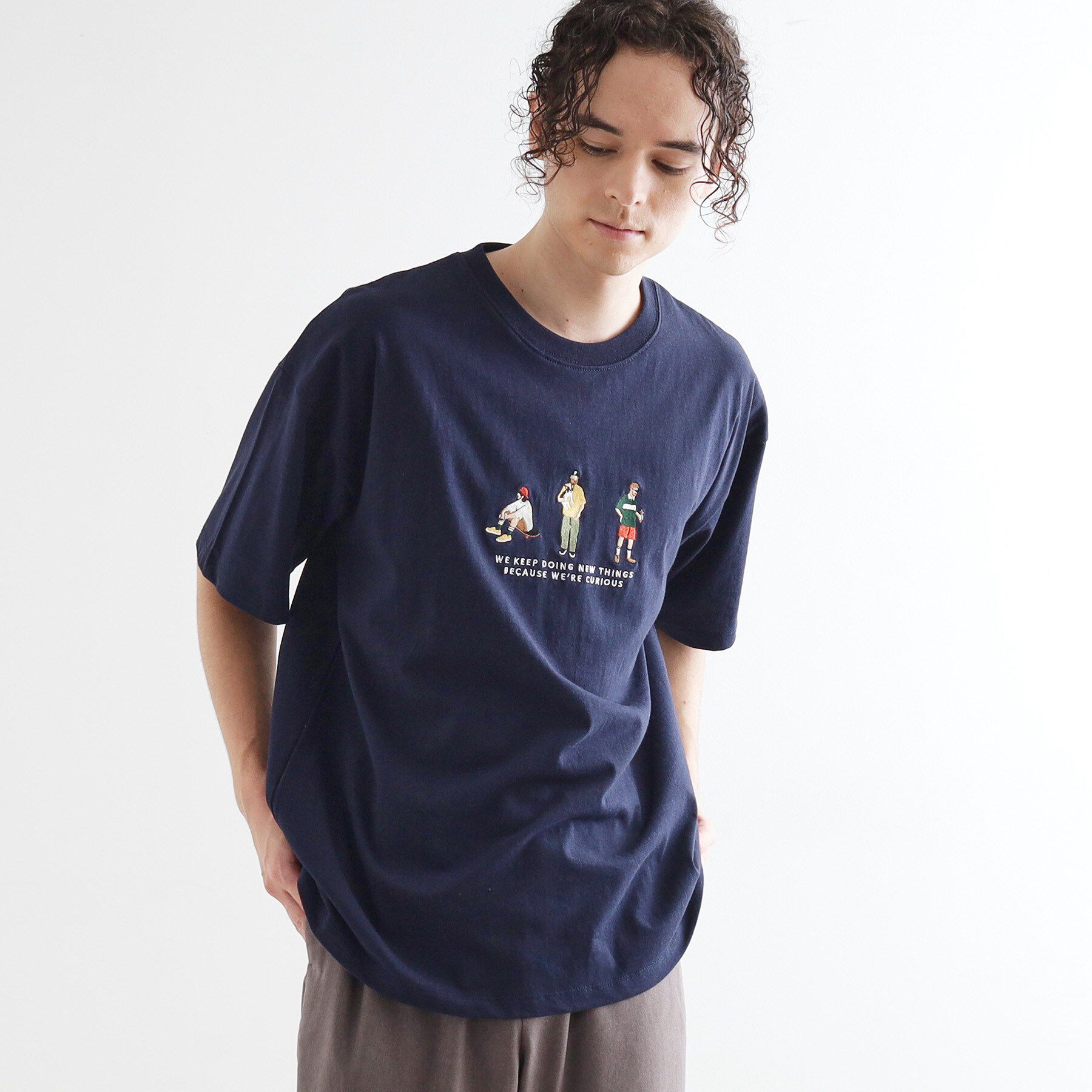 tk.TAKEO KIKUCHI「ピープル刺繍Tシャツ」|Tシャツ・カットソー|ネイビー(094)