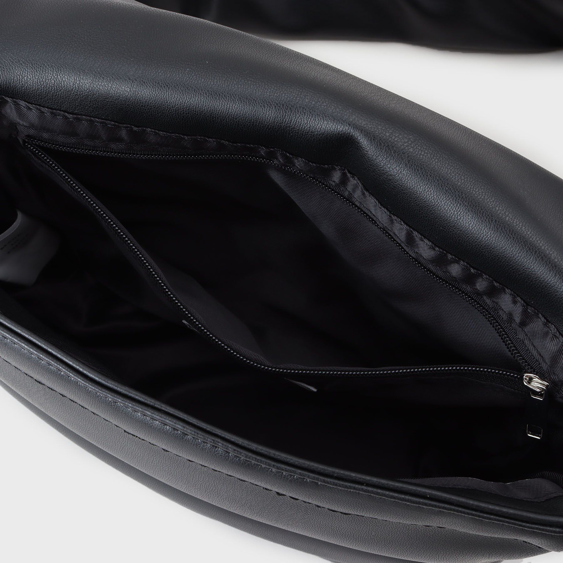 tk.TAKEO KIKUCHI「【パフィーシリーズ】フラップショルダーバッグ」|ショルダー・メッセンジャー|