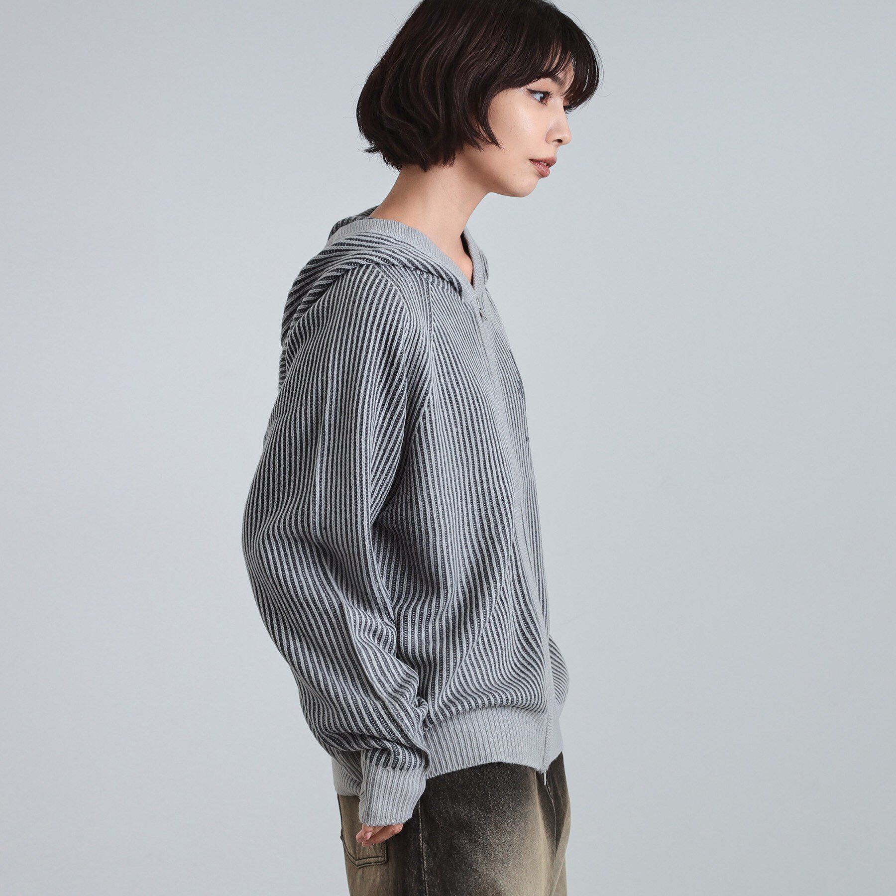 tk.TAKEO KIKUCHI「プレーティングブライトモチーフジップパーカー」|ニット・セーター|