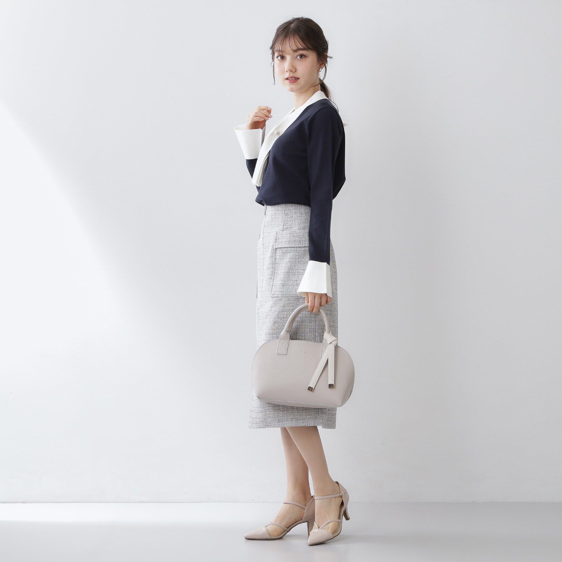 index「バイカラーボウタイパール調ニット【洗濯機OK】」|ニット・セーター|