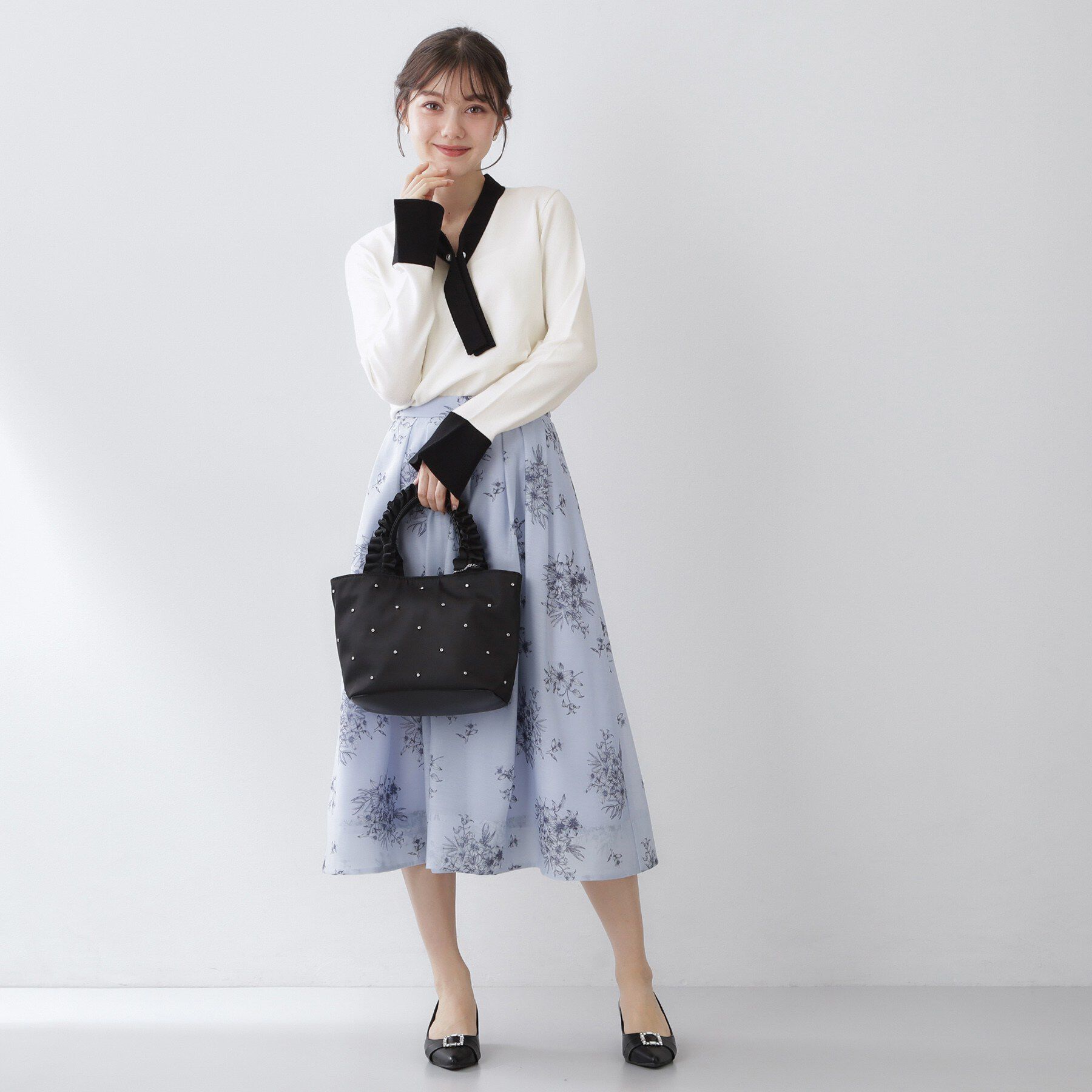 index「バイカラーボウタイパール調ニット【洗濯機OK】」|ニット・セーター|