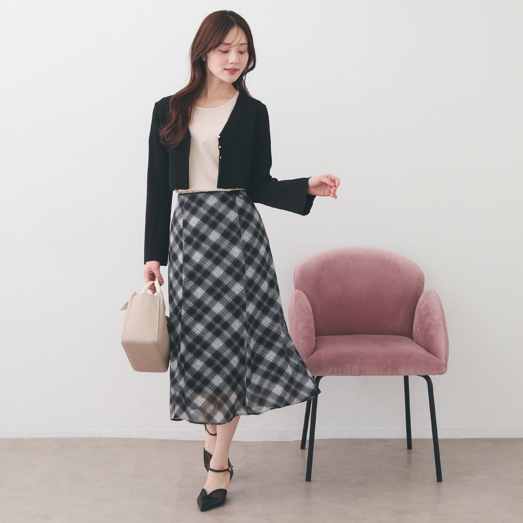 index「薄手なのに透けにくい！ベーシックTシャツ【洗濯機OK/接触冷感/吸水速乾/透け防止/UVケア】《S～」|Tシャツ・カットソー|