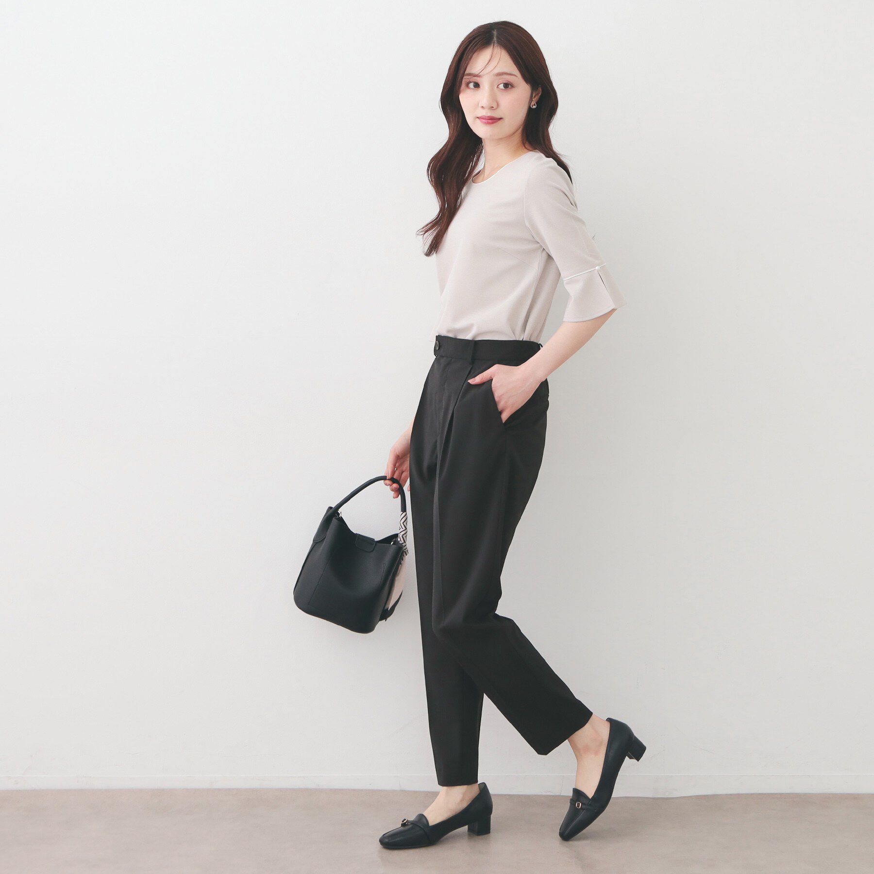 index「ストレッチテーパードパンツ/セットアップ対応可【洗濯機OK/接触冷感/吸水速乾/イージーアイロン】《」|その他|