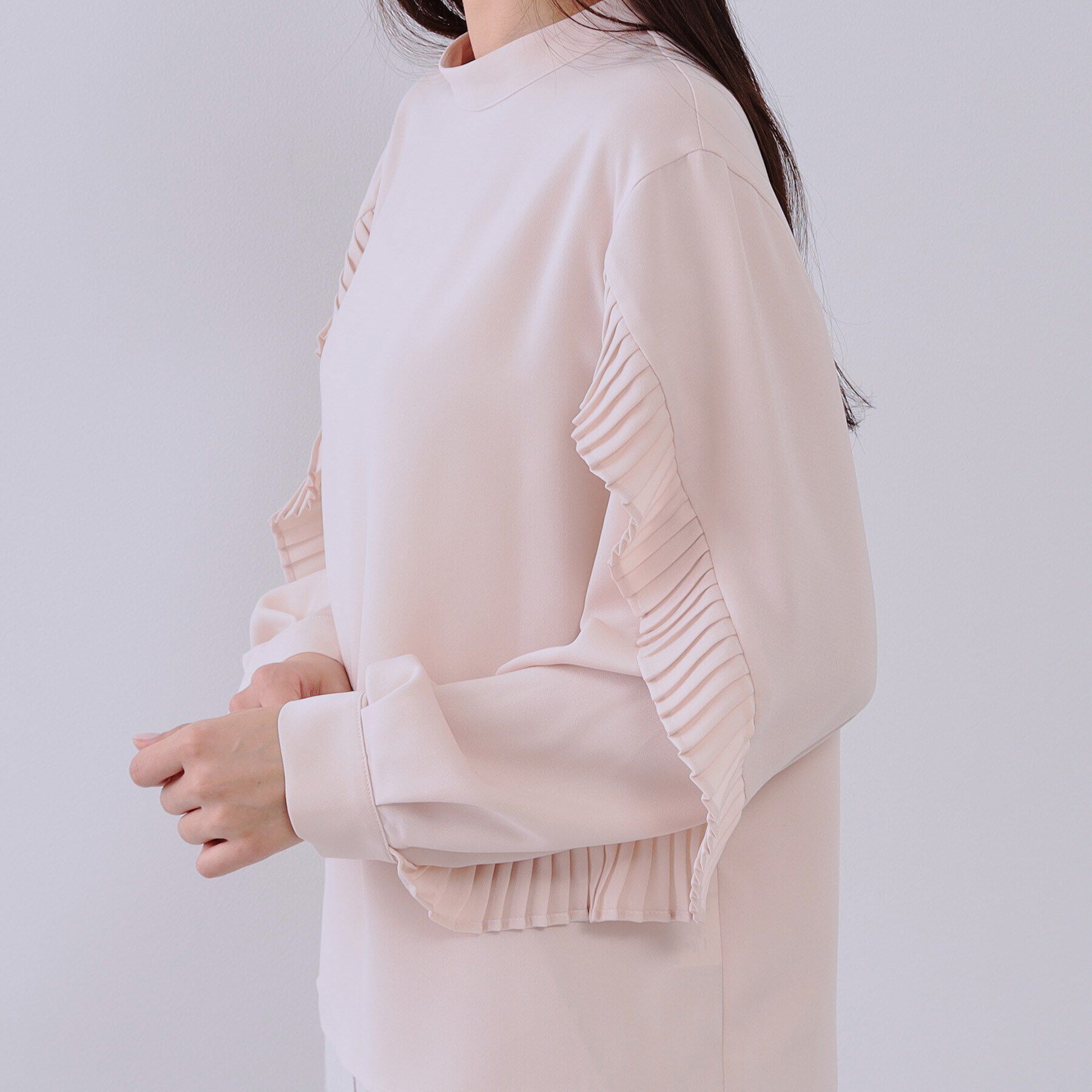 OPAQUE.CLIP「《美人百花掲載》プリーツフリルスリーブブラウス【洗濯機洗い可】」|シャツ・ブラウス|